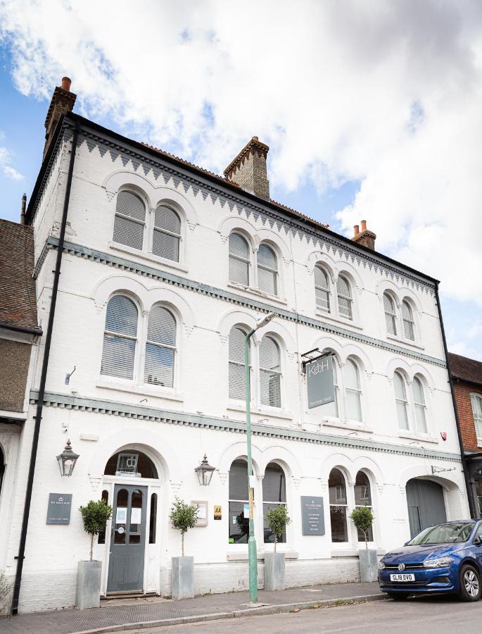 ワイ The Kings Head Bed & Breakfast エクステリア 写真